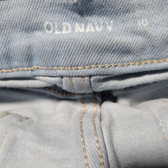 Old Navy A Line High Rise Jean Shorts Womens Size 10 Light Wash Button Fly Denim - Picture 4 of 6